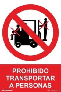 Señal "Prohibido transportar a personas" Normaluz Señal "Prohibido transportar a personas" Normaluz