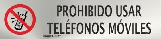 Señal informativa de prohibido usar teléfonos móviles RD707030