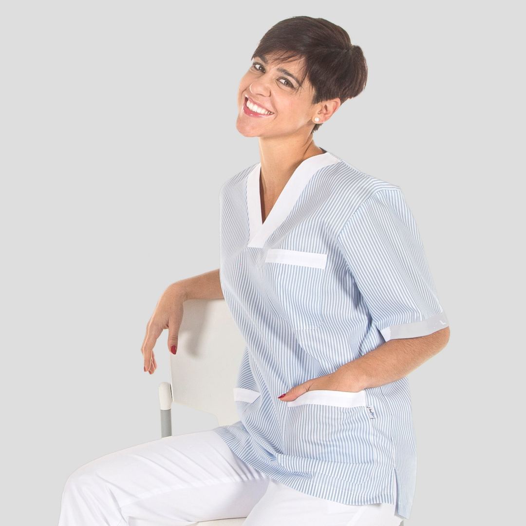 647000 BLUSA UNISEX CELESTE