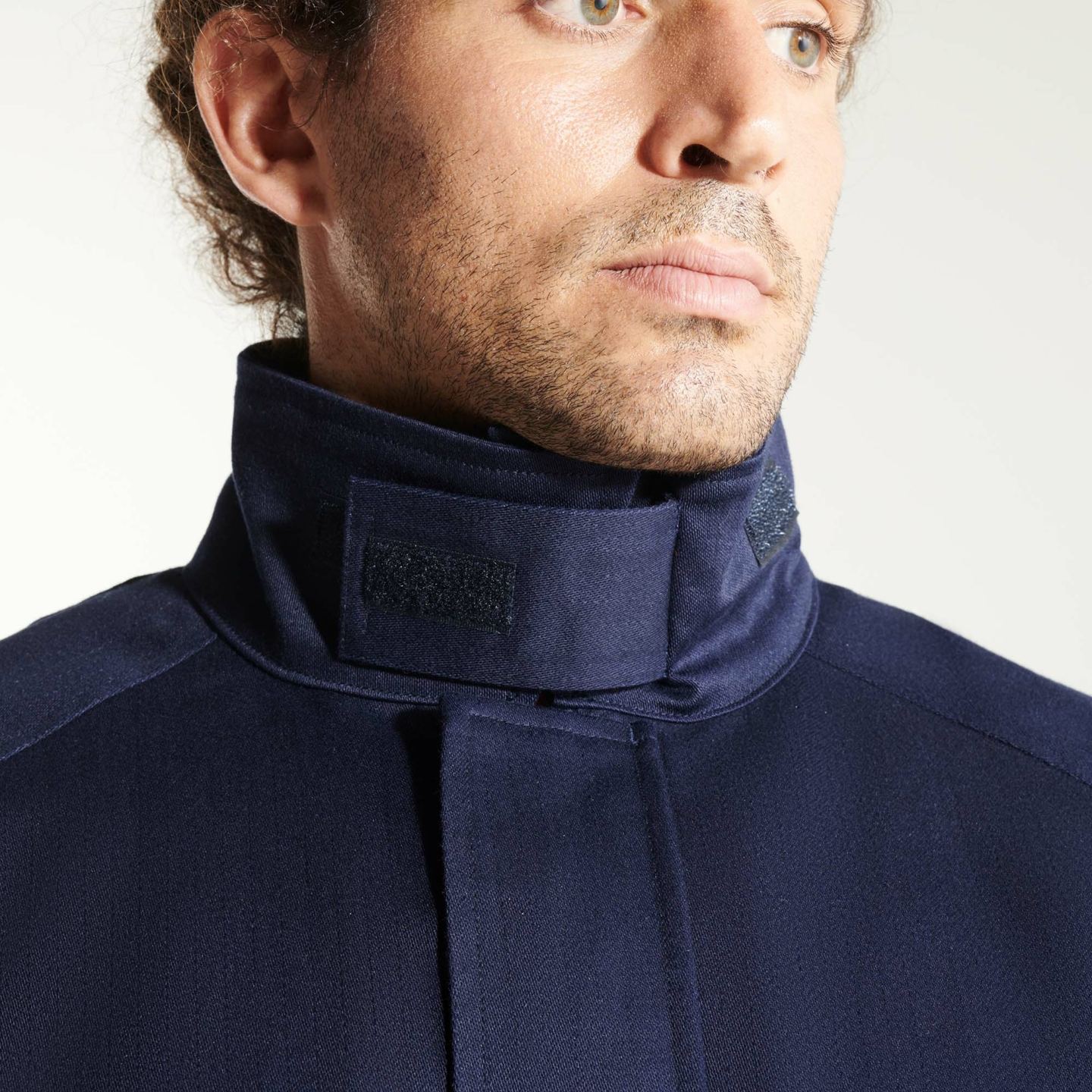 Mono Laboral Multibolsillos Ignifugo Blazer Roly 9404