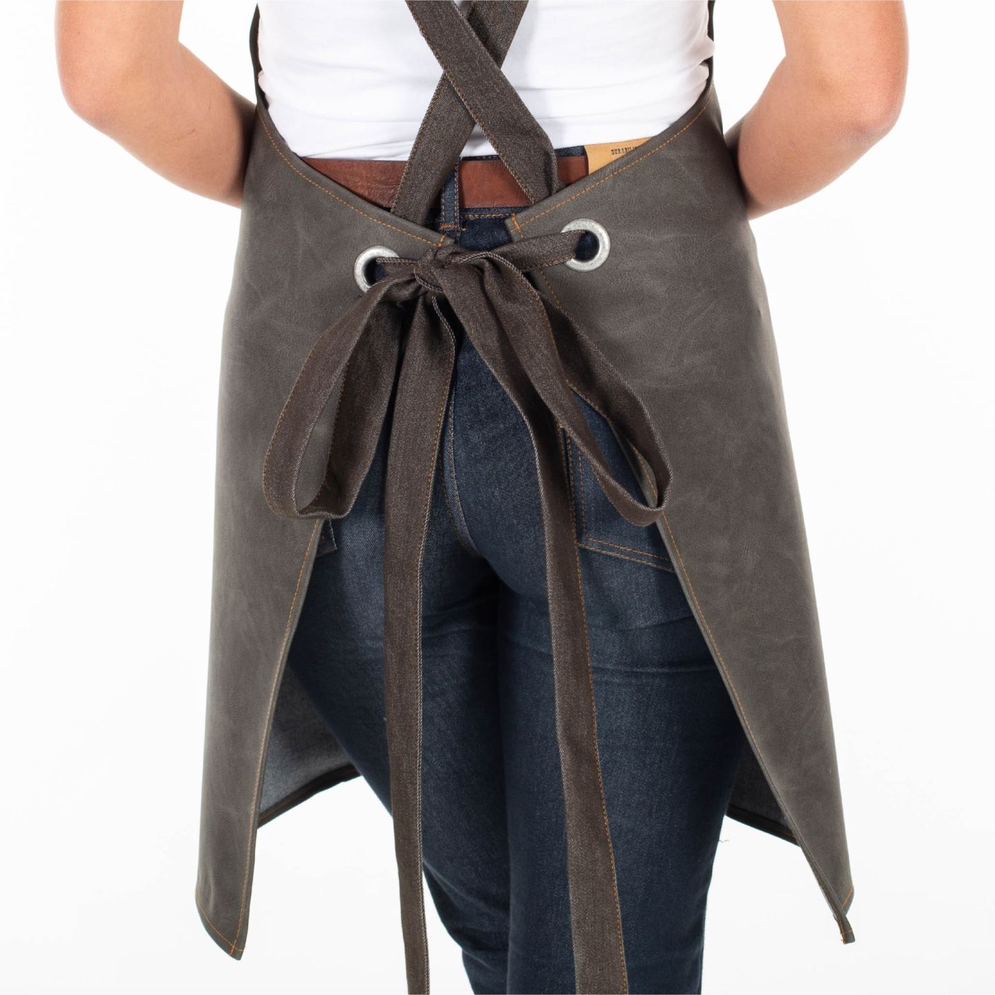 Delantal con Peto Garys Monte 1554 Delantal con Peto Garys Monte 1554