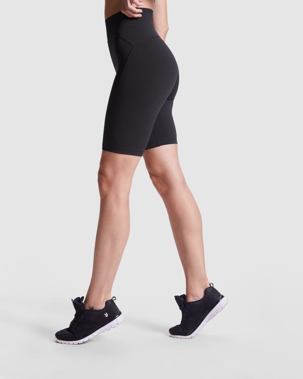 Leggins Cortos Para Mujer Roly Gales 6700 modelo