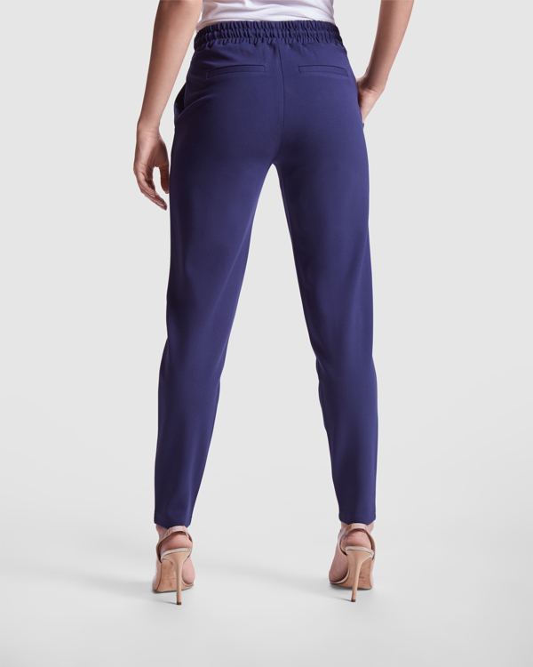 Pantalón de Mujer Elástico Roly Larisa 1170 parte trasera