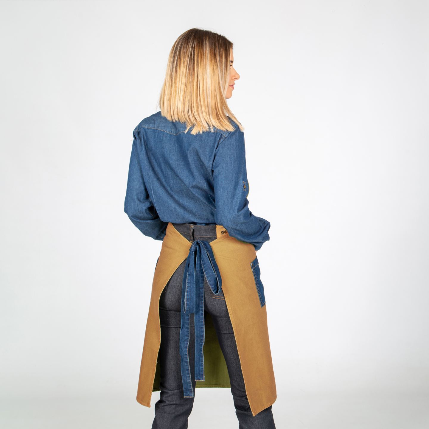 Delantal Con Peto de Tejido Canvas Gary's 1612 espalda