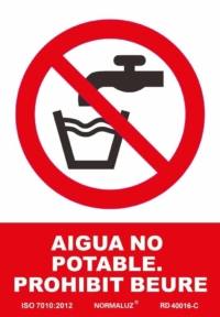 Señal "Prohibit aigua no potable. Prohibit beure" Normaluz Señal "Prohibit aigua no potable. Prohibit beure" Normaluz