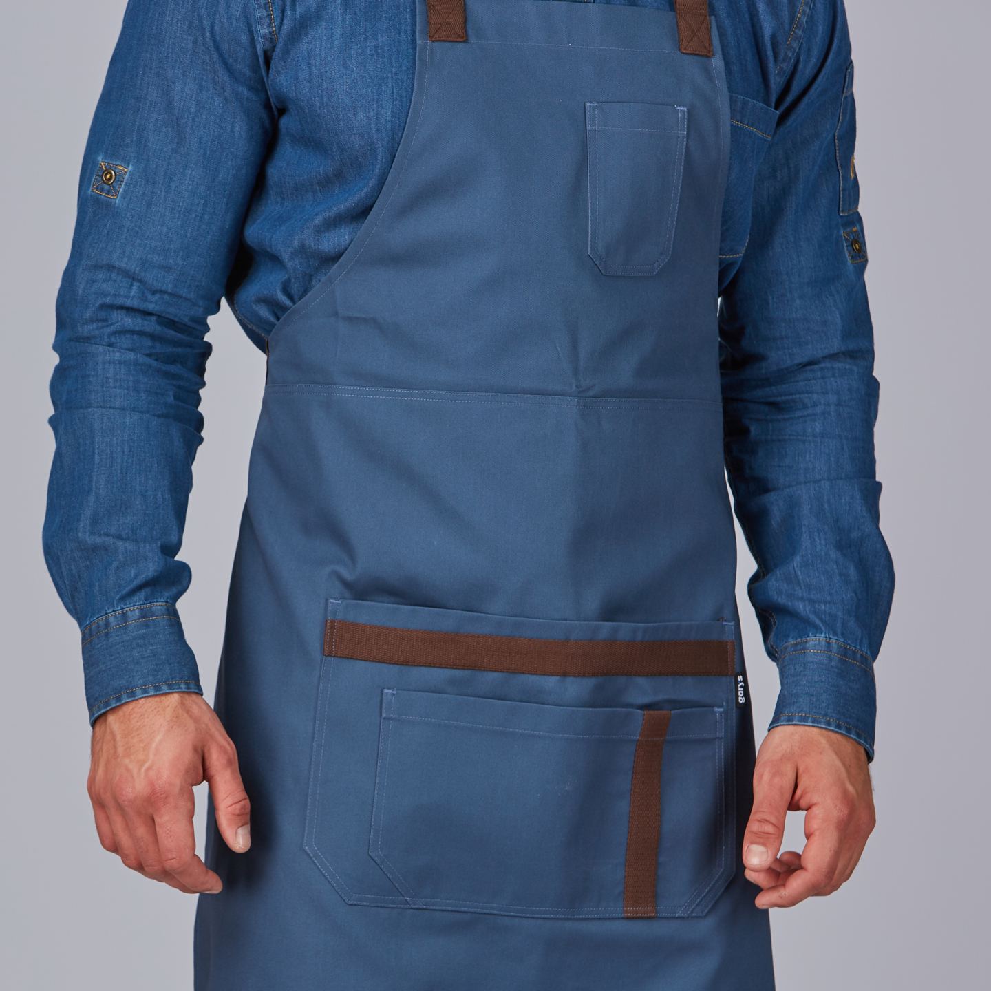 Delantal con Peto Herrajes en Piel Gary's 100031 Distinción bolsillos